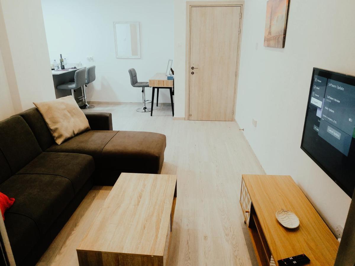 Charming Holiday Retreat Kato Paphos Apt 400M To The Beach Exterior photo
