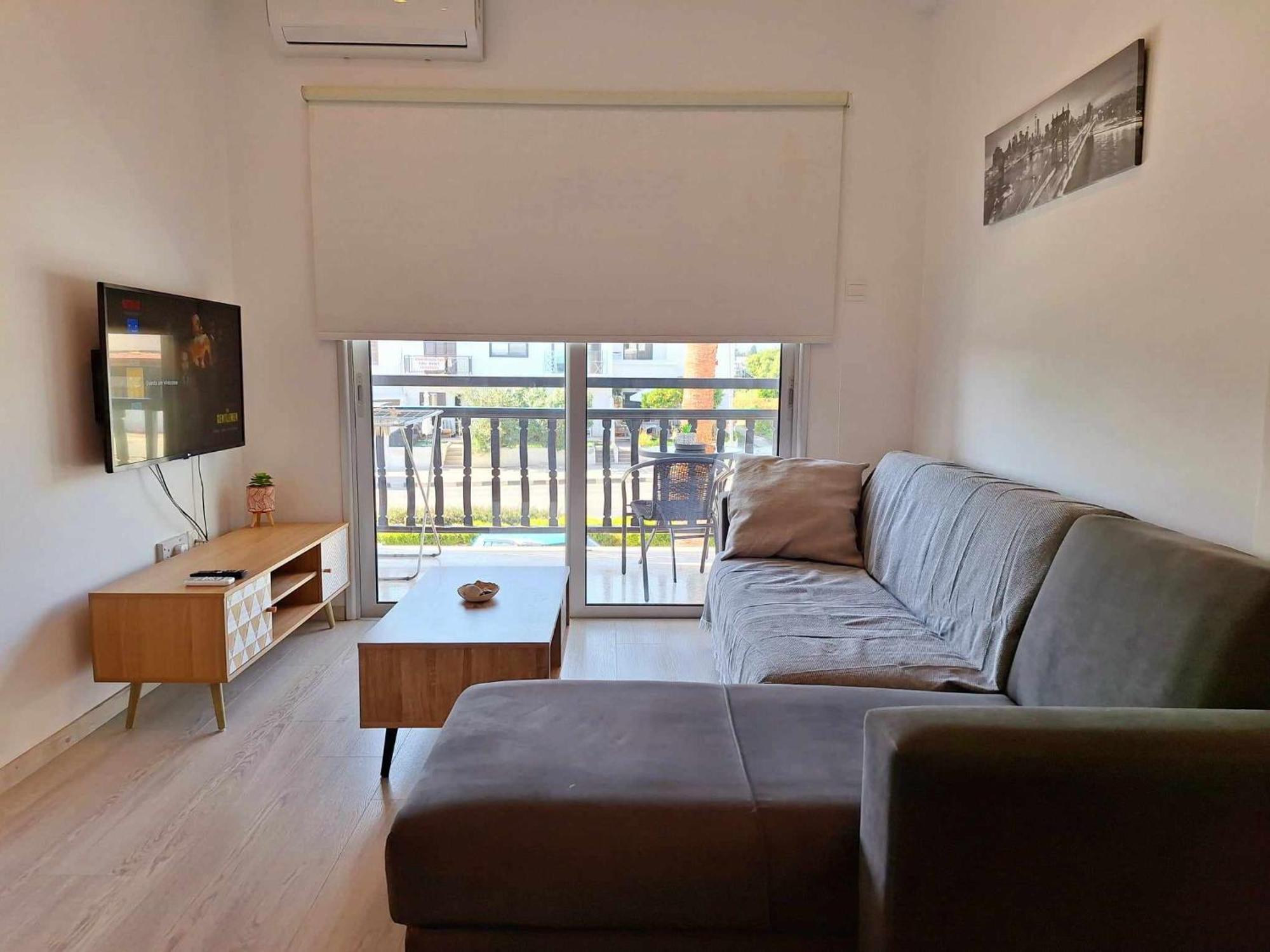 Charming Holiday Retreat Kato Paphos Apt 400M To The Beach Exterior photo