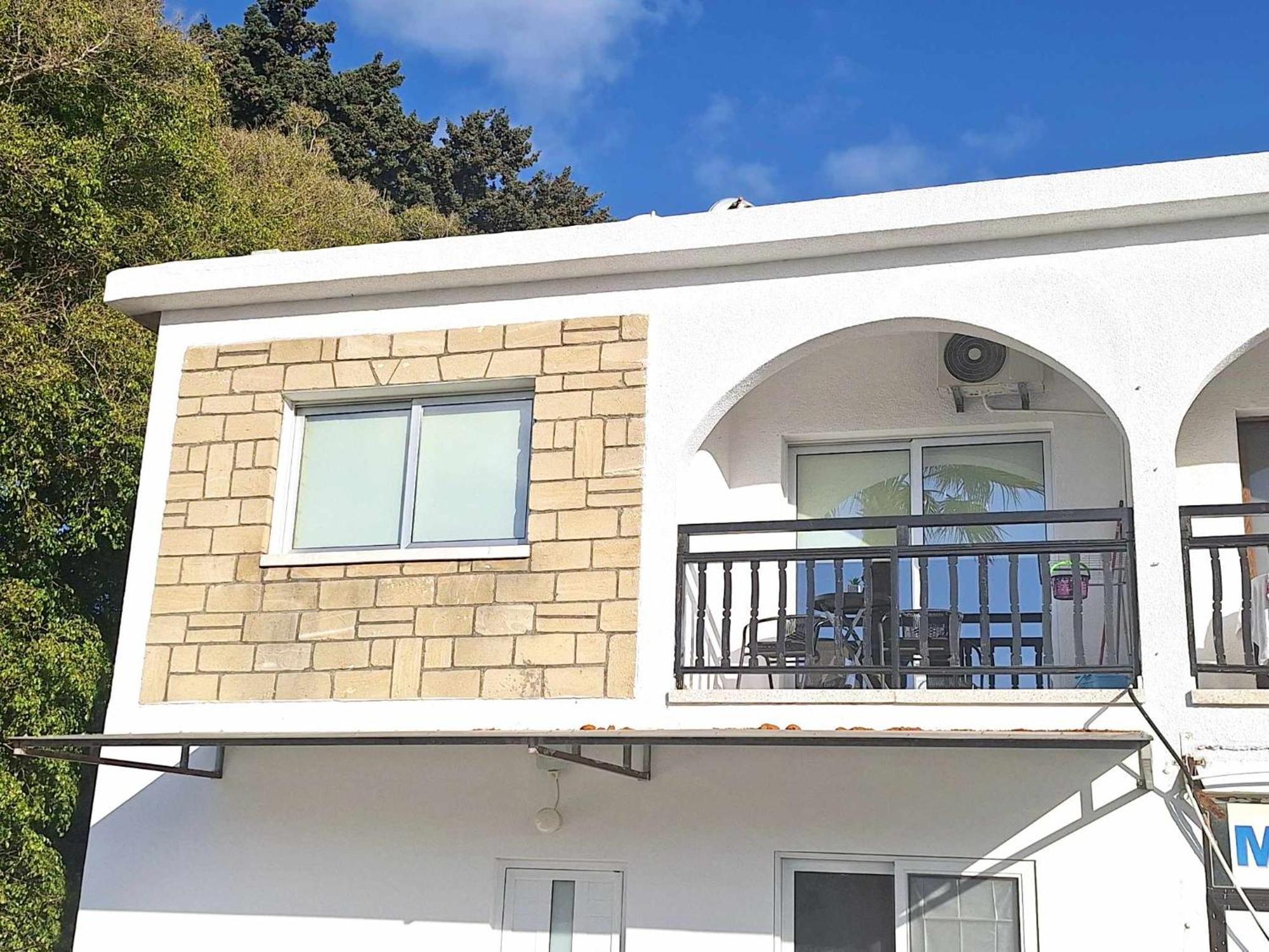 Charming Holiday Retreat Kato Paphos Apt 400M To The Beach Exterior photo