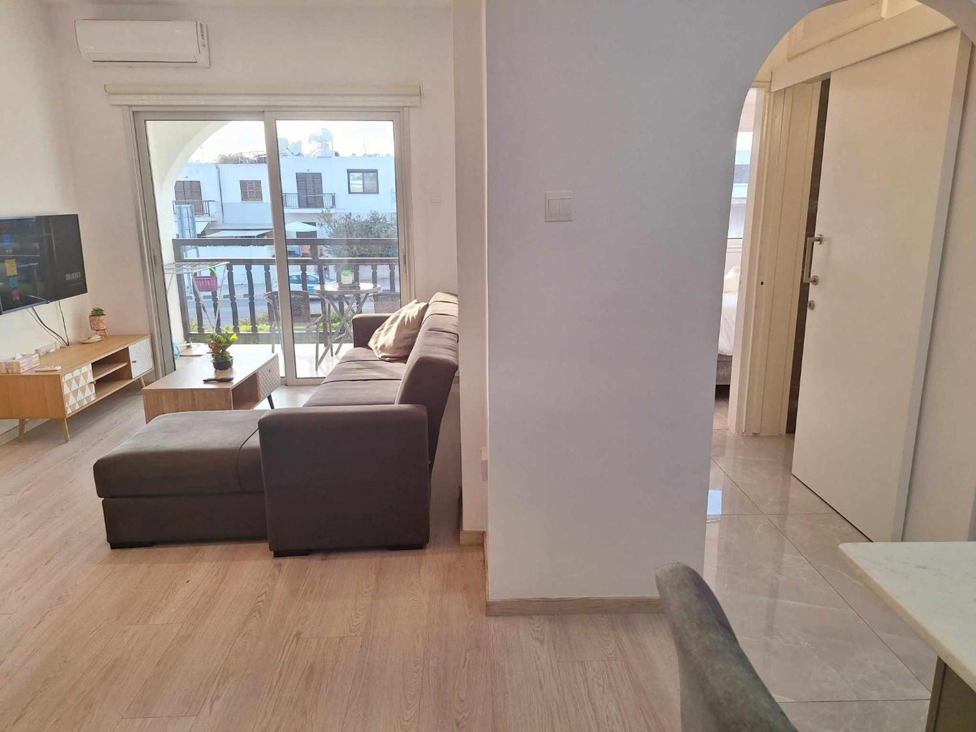 Charming Holiday Retreat Kato Paphos Apt 400M To The Beach Exterior photo